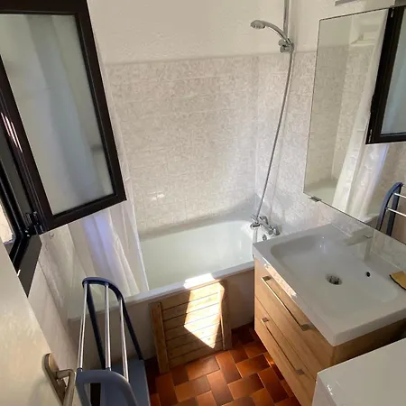 Mitoyenne T2 Avec Climatisation Et Parking, Face A La Mer, 4 Pers - Fr-1-798-58 Lägenhet