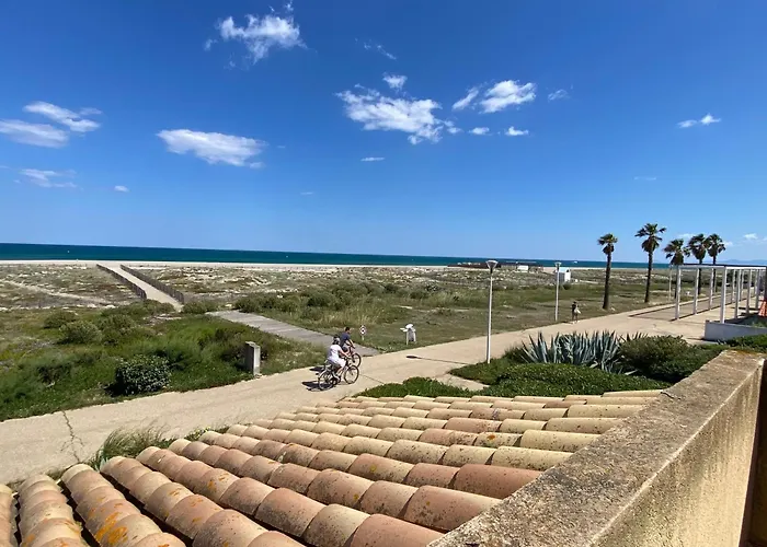 Mitoyenne T2 Avec Climatisation Et Parking, Face A La Mer, 4 Pers - Fr-1-798-58 Leucate